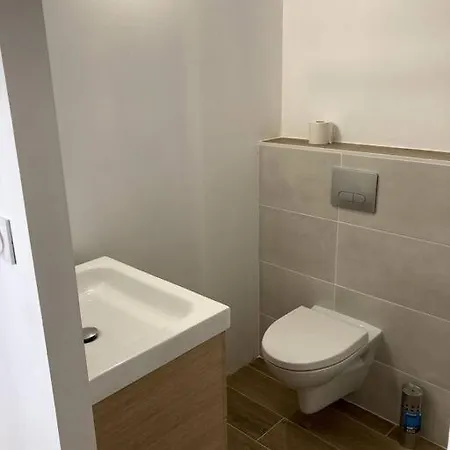 Maison 6 Avec Piscine Holiday home