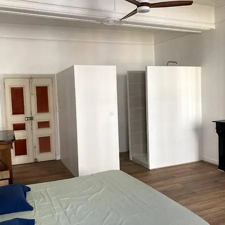 Maison 6 Avec Piscine Holiday home *